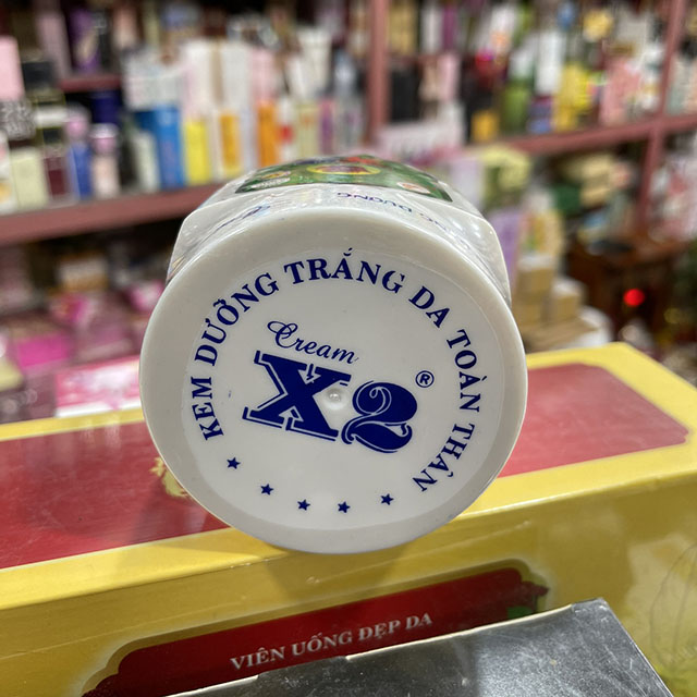 Kem-duong-trang-da-toan-than-Cream-X2-shopknk-3