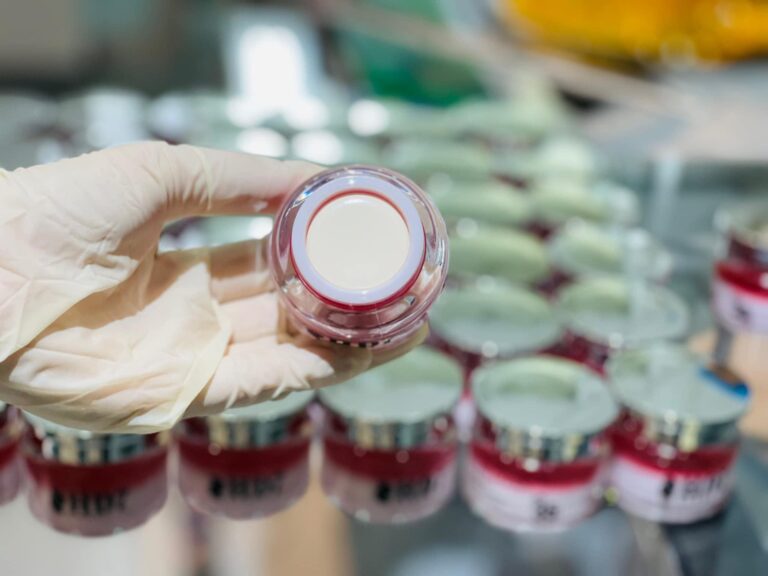 Kem mụn thâm 20g DD5 Kem mụn thâm 20g DD5