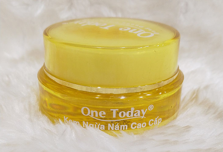 One Today Kem ngừa nám cao cấp One Today Kem ngừa nám cao cấp