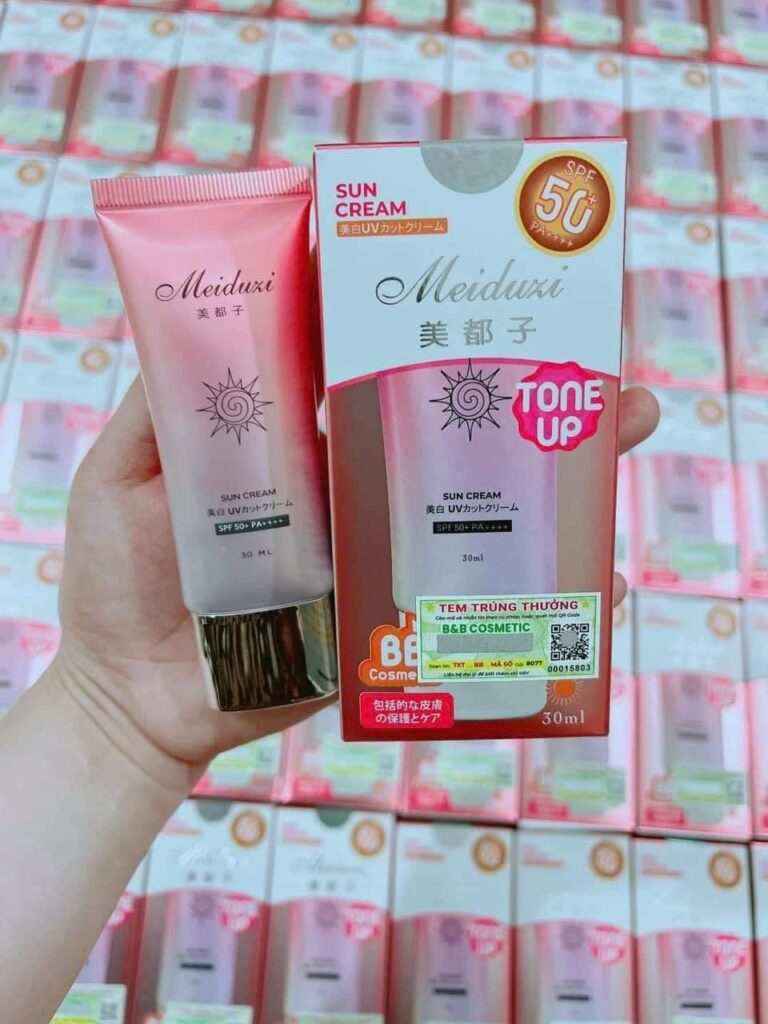 Kem chống nắng nâng tone BB cream